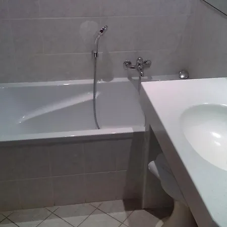 De L'orangerie 3*