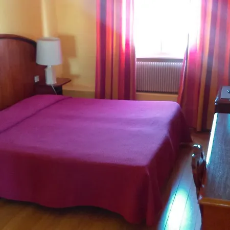 De L'orangerie Отель 3*