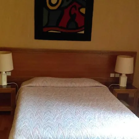 De L'orangerie Отель 3*